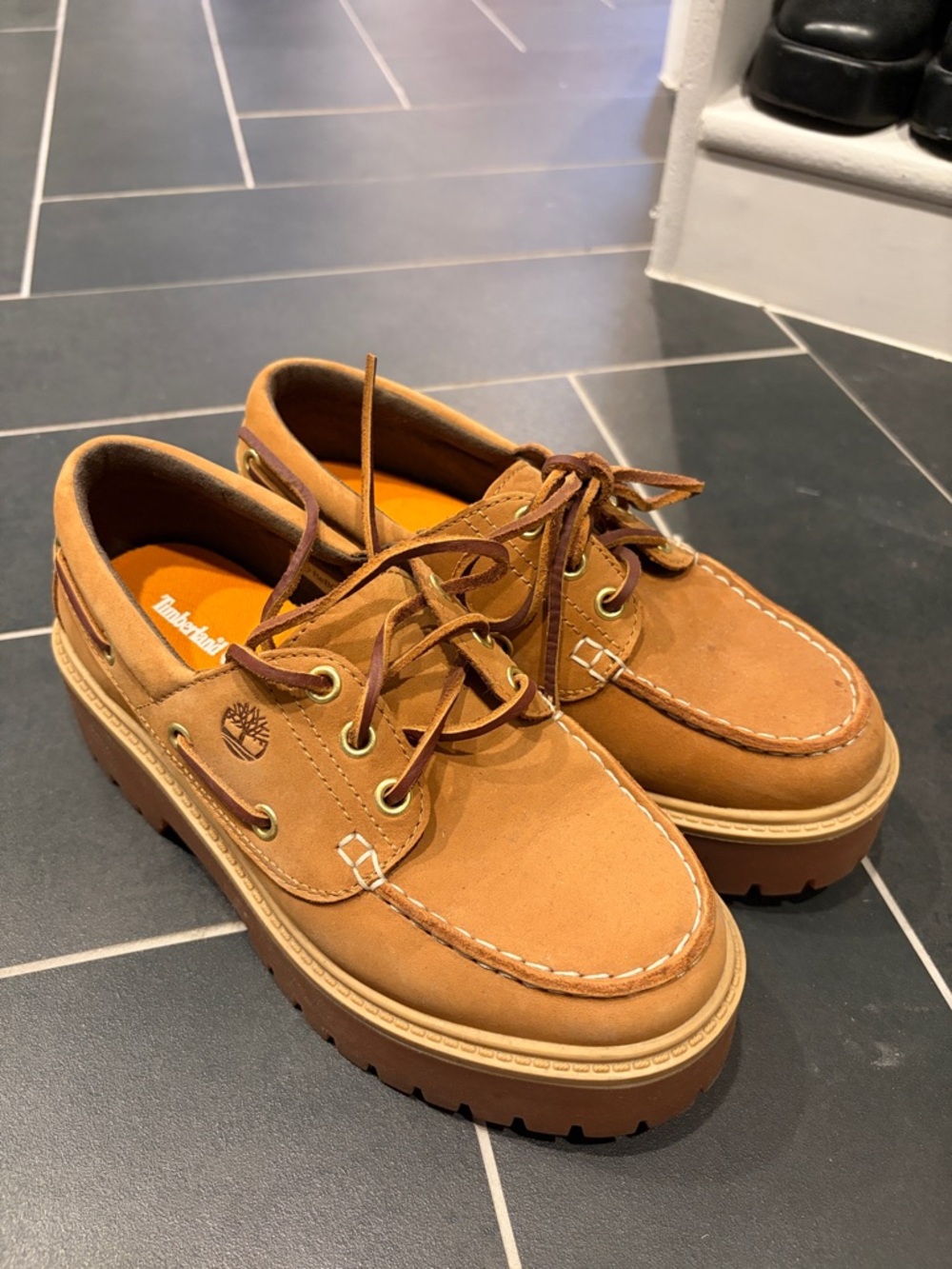 Timberland Women’s Stone Street Platform Boat Shoes size 6.5